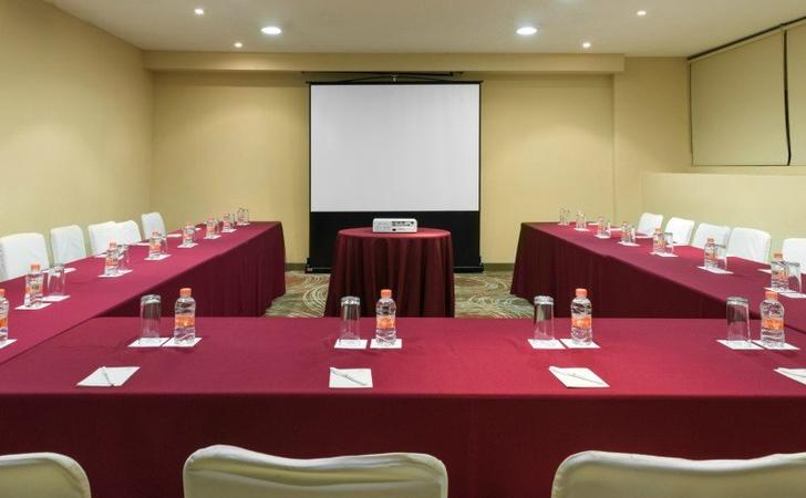 Maya  Krystal® Monterrey Maya  Krystal® Monterrey